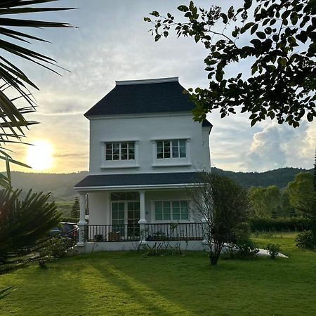 Misty English Cottage Ban Non Na Yao Exterior photo